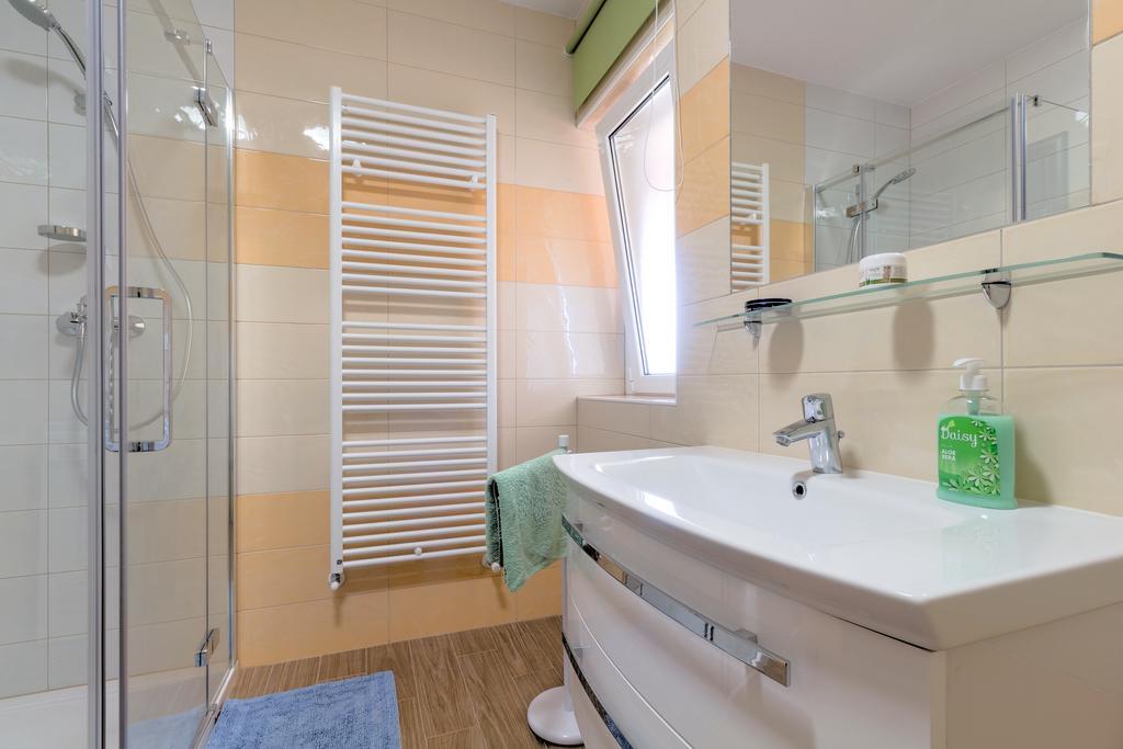 Apartment Delton Фажана Экстерьер фото